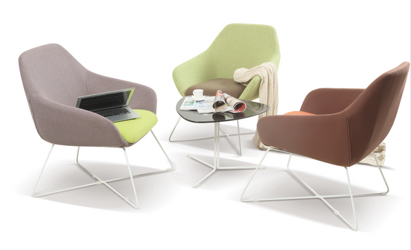 Poltrona de diferentes colores