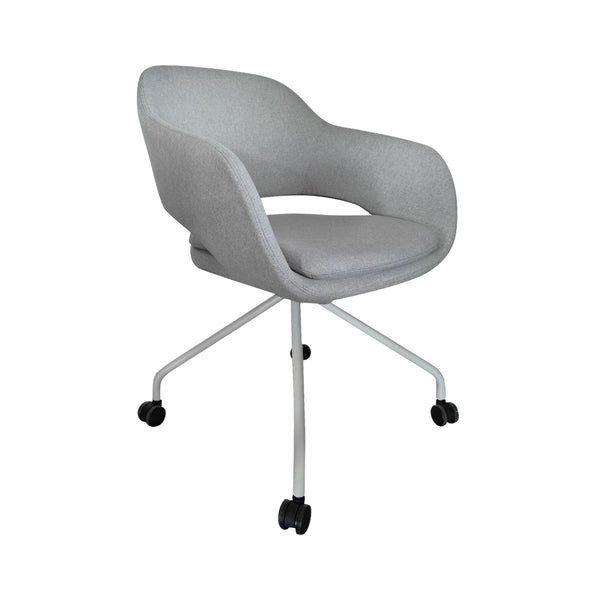 Silla tapizada en tela A262