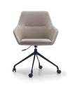 Silla de cuero marrón
