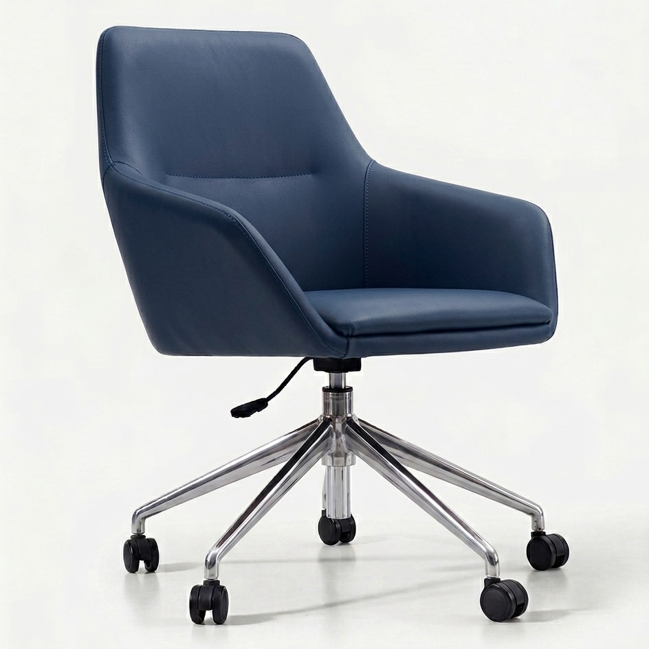 Silla de ruedas tapizada en cuero